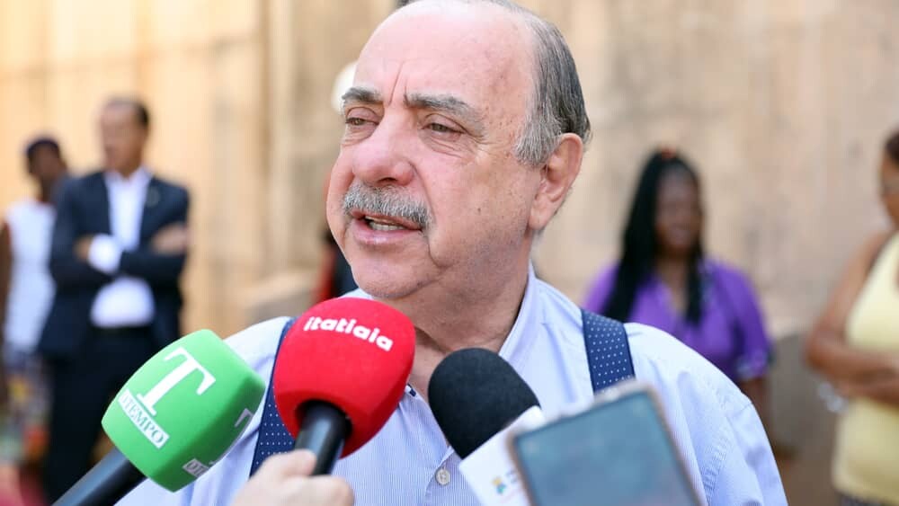 Prefeito Fuad Noman afirmou que não pretende se encontrar com presidente da Câmara: 'Não somos amigos'