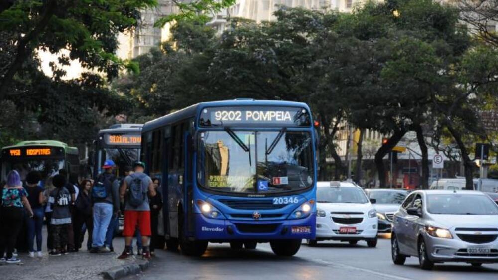 Ônibus Afonso Pena BH