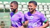 Emerson Santos (à esquerda) e Maguinho (à direita) durante treinamento do América