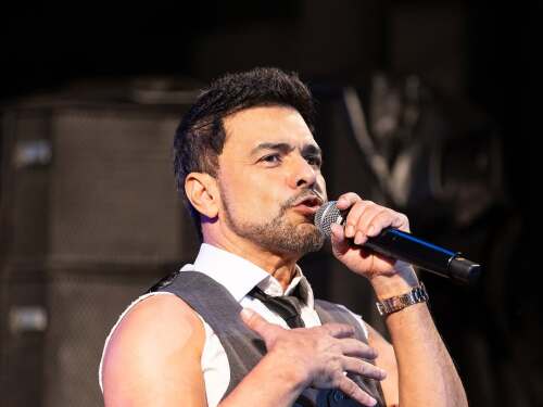 Zezé Di Camargo pode ser punido pela Globo após briga com SBT