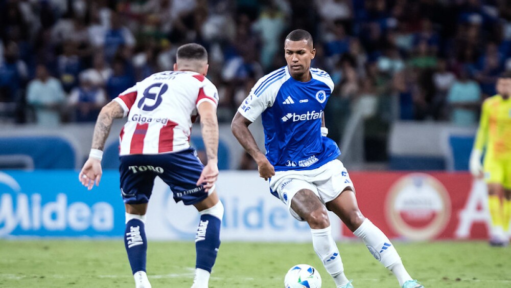 Walace voltou a ser titular em jogo que encerrou participação do Cruzeiro na Sul-Americana 2025