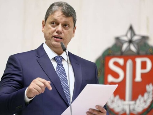 Tarcísio de Freitas reafirma candidatura à reeleição em SP e nega disputa à Presidência