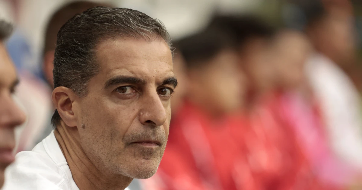 Botafogo chega a acordo com Renato Paiva, aguardado no Nilton Santos