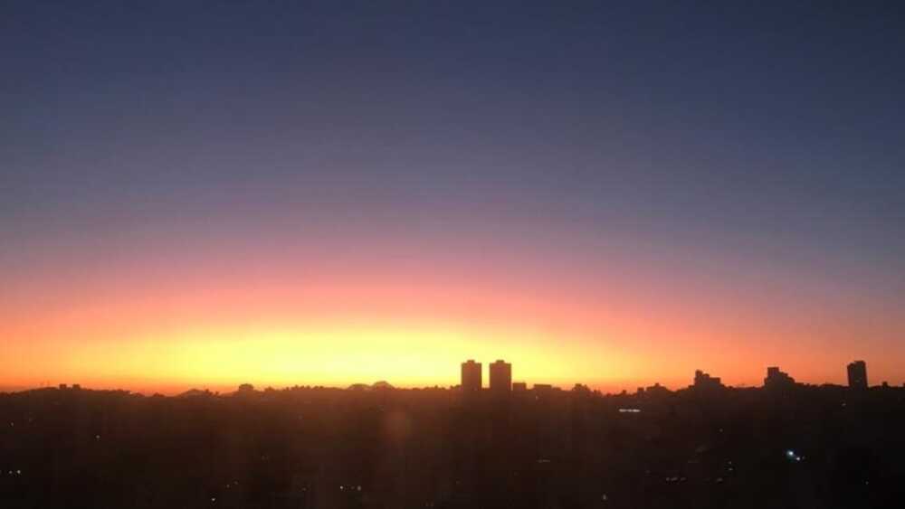 Amanhecer no bairro Silveira, na região Nordeste de BH