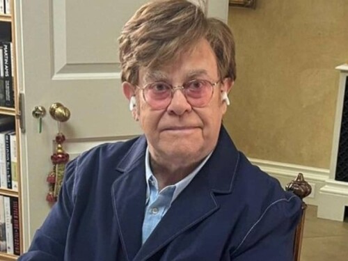 Entenda por que Elton John e marido dizem estar ‘indignados’ com tabloide britânico