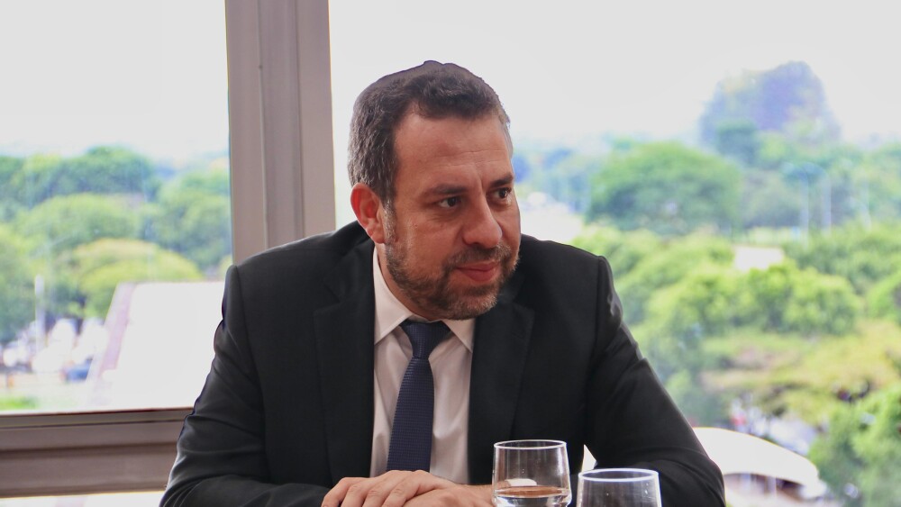 Fim da escala 6x1? Boulos revela expectativa por aprovação de projeto