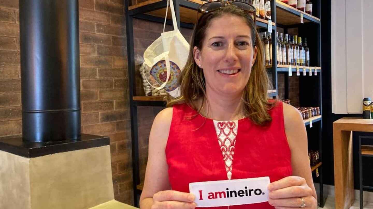 The UK Ambassador includes the Atletico shirt in the Mineres collection The UK Ambassador includes the Atletico shirt in the Mineres collection