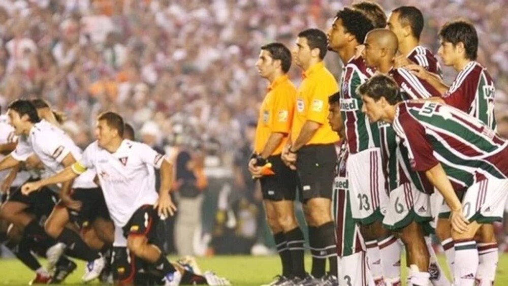 15 anos depois: relembre como foi a final de Libertadores disputada pelo Fluminense - Rádio Itatiaia