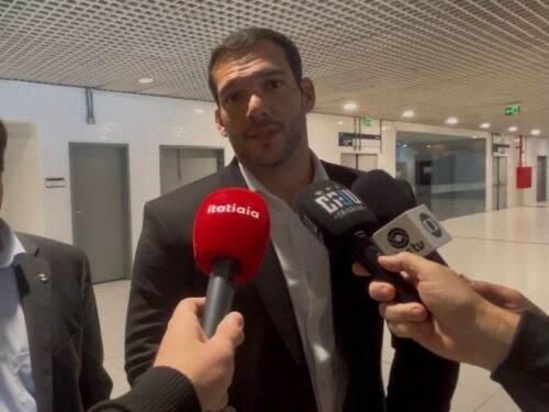Samir Xaud, presidente da CBF, junto de Alberto Guerra, mandatário do Grêmio