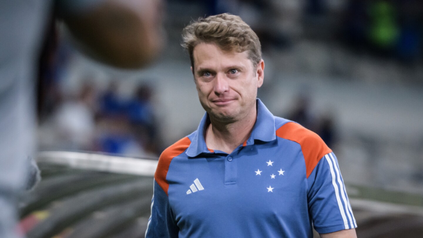 L’emittente Globo reagisce alla stella del Cruzeiro elogiando il cammino nel campionato italiano L’emittente Globo reagisce alla stella del Cruzeiro elogiando il cammino nel campionato italiano