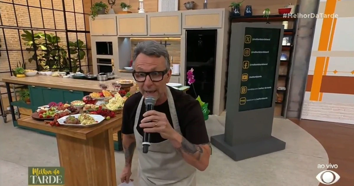 Neto 'Ataca' Cátia Fonseca ao Vivo Após Demissão Chocante da Band: Polêmica no 'Hora da Tarde'!