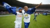 Leandro e Alex comemoram títulos da Tríplice Coroa no gramado do Mineirão, em 2003