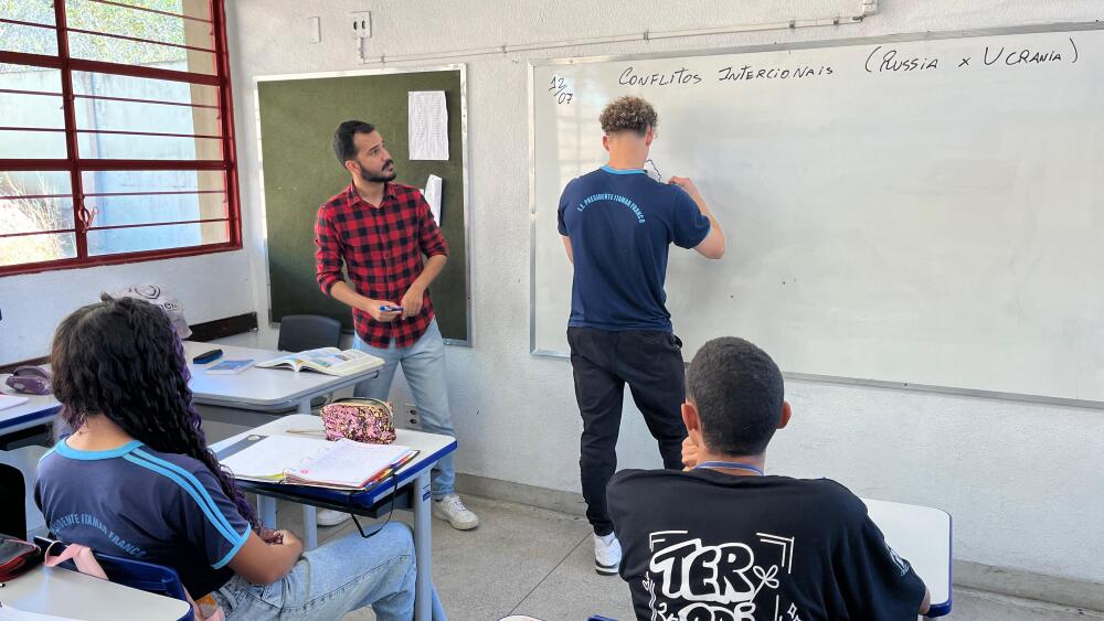 servidores-públicos-da-educação-de-minas-gerais