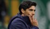 Abel Ferreira está pressionado pela torcida do Palmeiras