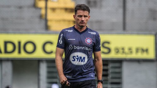 Caxias e Grêmio se enfrentam no Campeonato Gaúcho