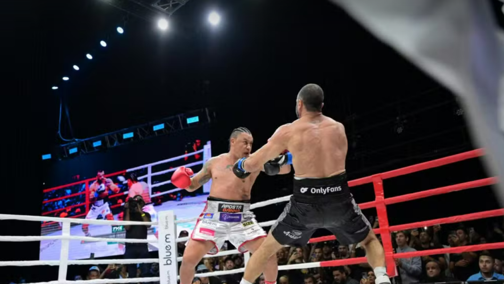 Popó arrasou Bambam em 36 segundos de combate no FMS 4, em São Paulo
