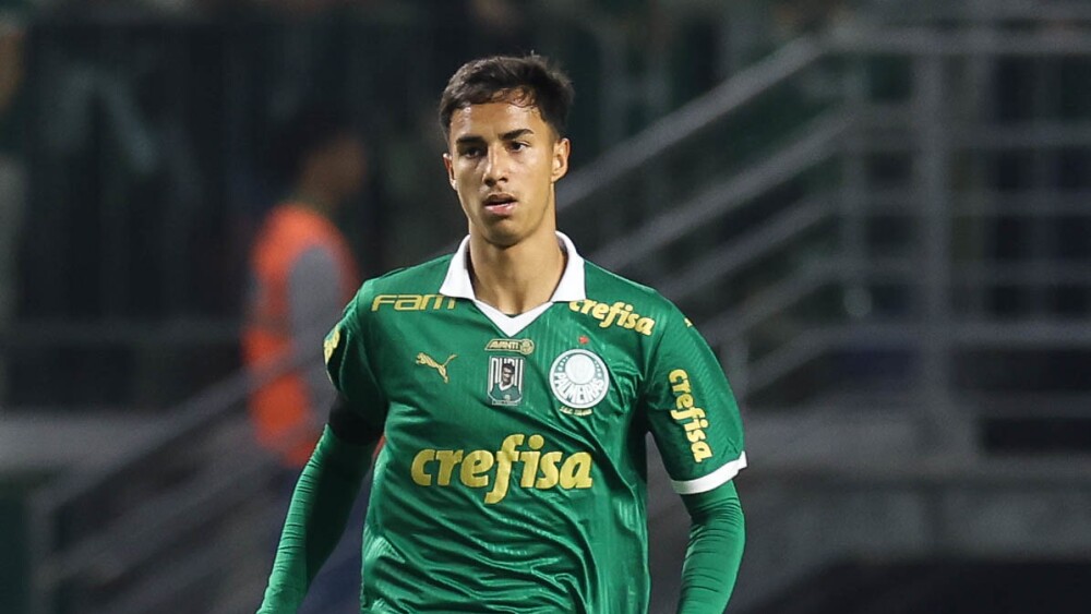 Autor de gol em clássico, zagueiro da base é exemplo de como Palmeiras prepara joias - Rádio Itatiaia