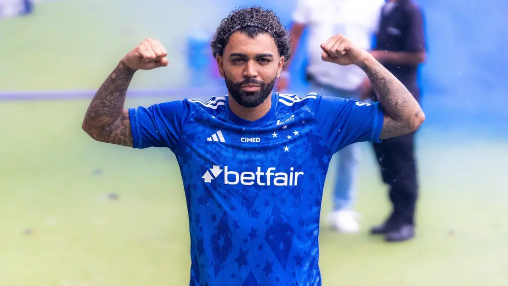 Gabigol já se envolve em primeira polêmica no Cruzeiro Gabigol já se envolve em primeira polêmica no Cruzeiro