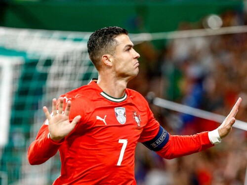 Cristiano Ronaldo se isolou como o maior artilheiro da história das Eliminatórias