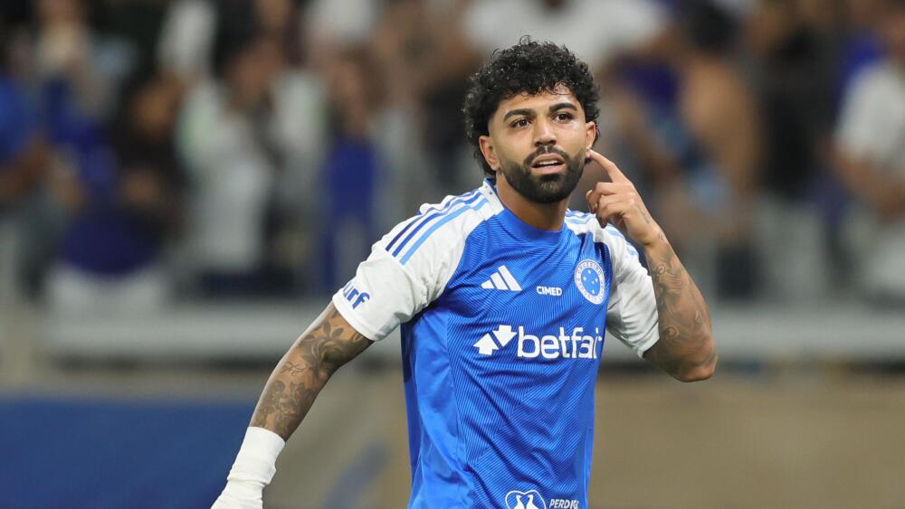 Gabigol entrou em campo aos 43 do segundo tempo e decidiu jogo em cobrança de pênalti