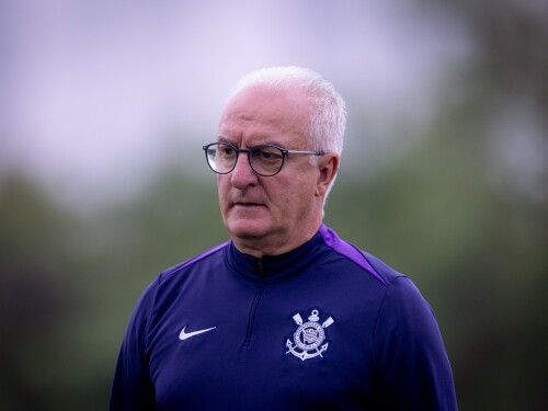Dorival Júnior, técnico do Corinthians