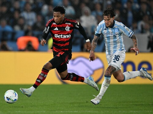 Racing x Flamengo: Plata encara a marcação de Zuculini